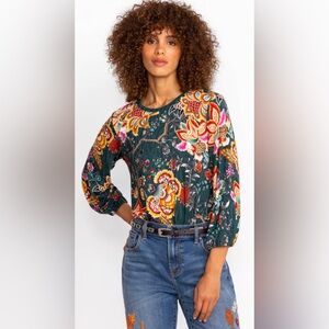 JOHNNY WAS THE JANIE FAVORITE PUFF SLEEVE KNIT TEE FLORAL GREEN MULTI MEDIUM